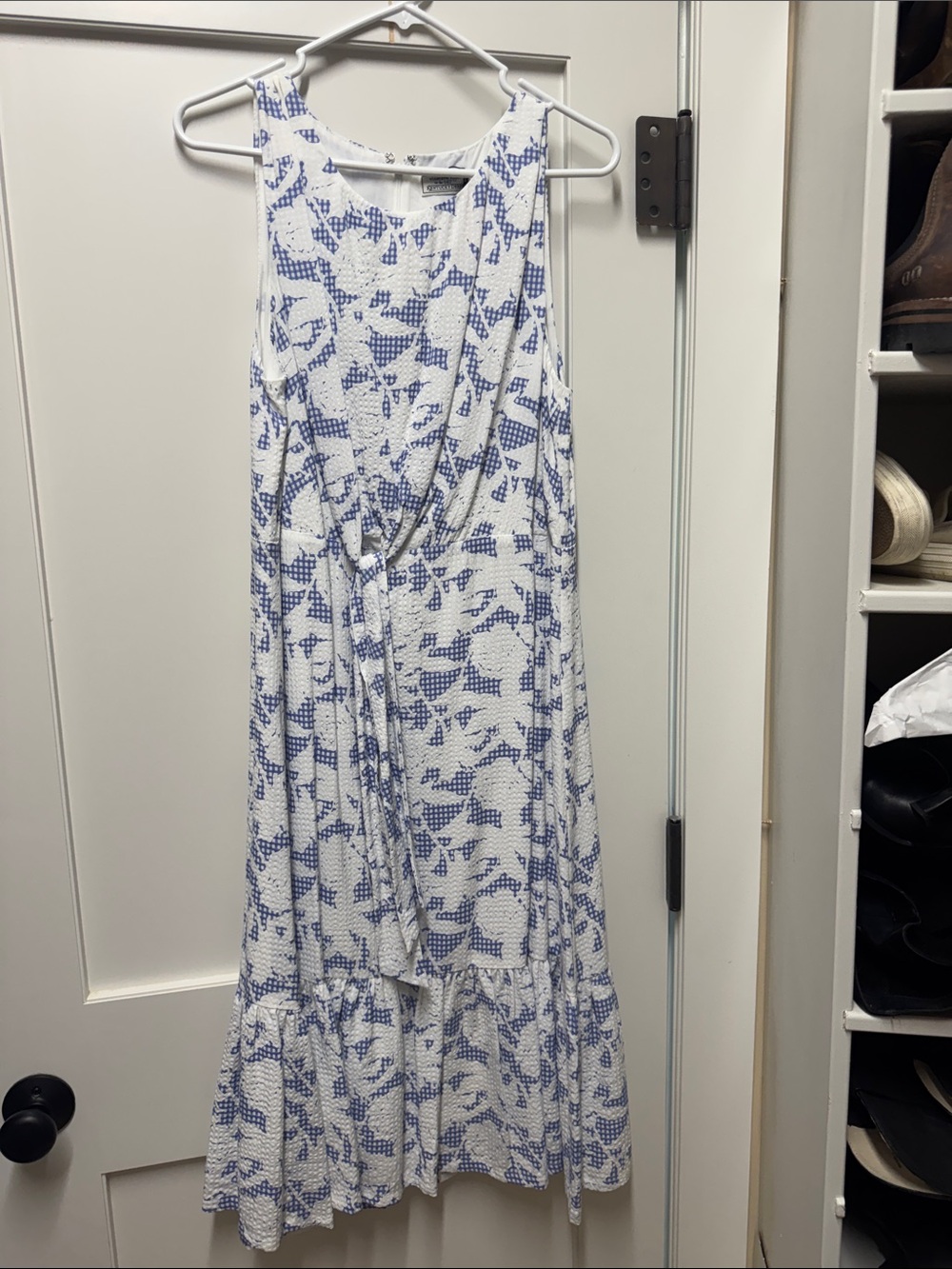 Vineyard Vines White Midi Dress with Blue Floral Print